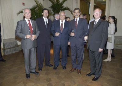 SorayaIbner-2005-MissaoEconom-06