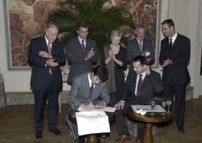 SorayaIbner-2005-MissaoEconom-12