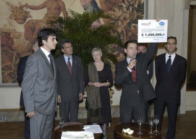 SorayaIbner-2005-MissaoEconom-13