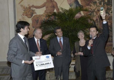 SorayaIbner-2005-MissaoEconom-15
