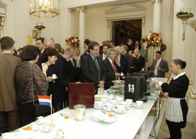 SorayaIbner-2005-MissaoEconom-87